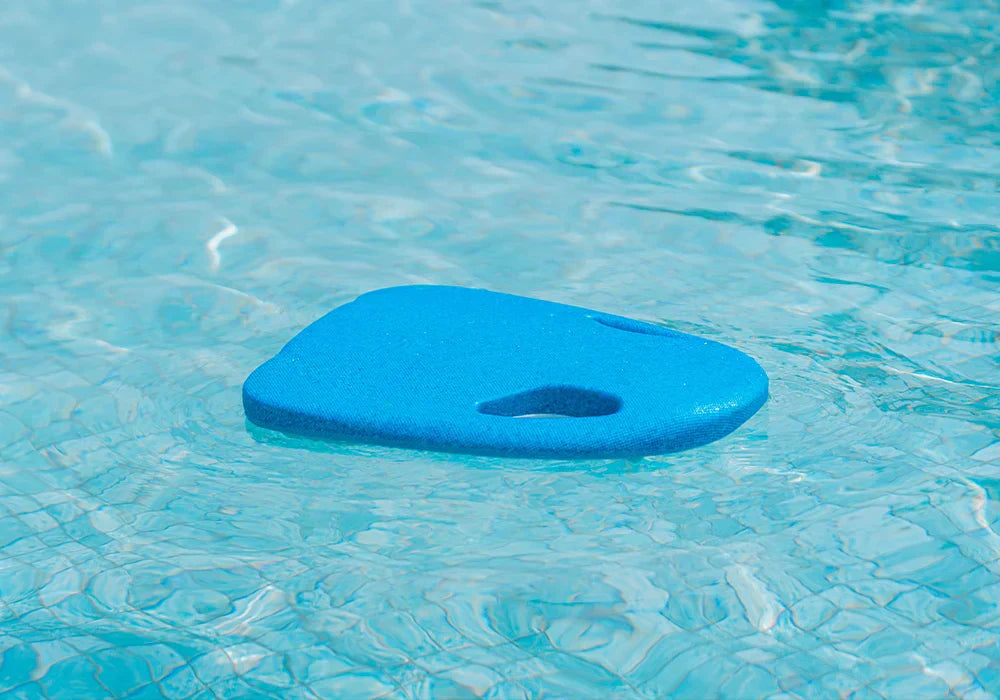 ASIWO MAKO -- Underwater Scooter for Pool Side Fun