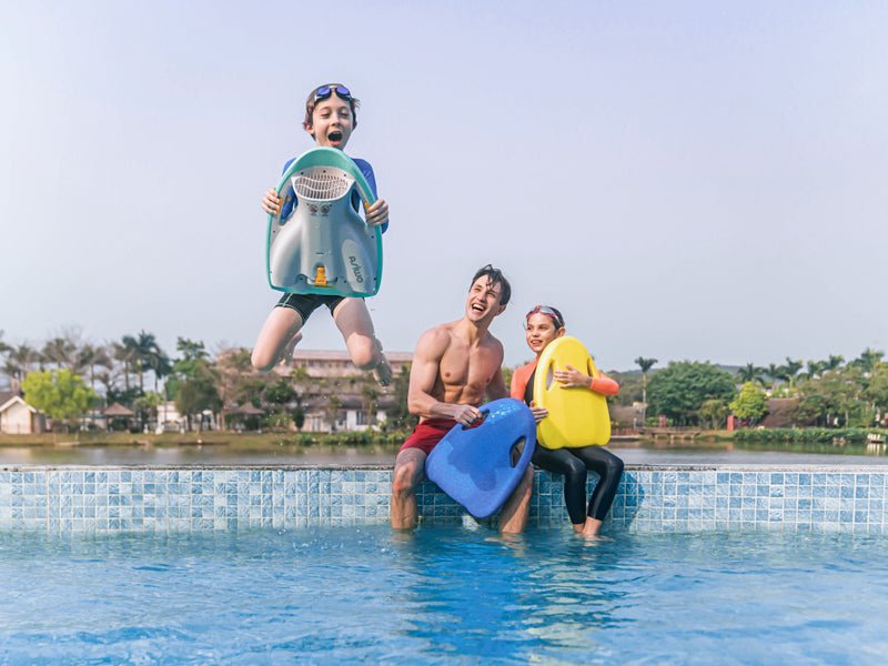 Is an Electric Kickboard Suitable for All Age Groups? A Complete Guide - Asiwo Sports